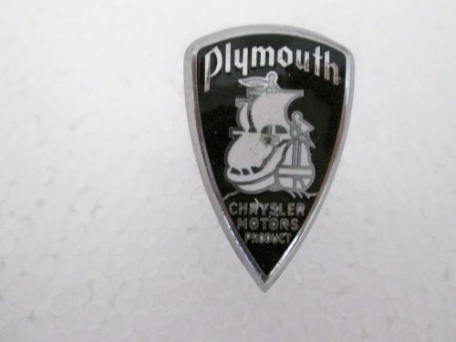 33 34 35 36 37 38 plymouth front badge   nice