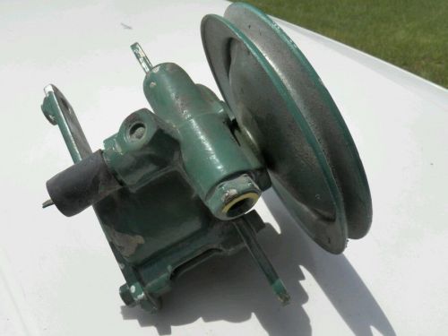 Green volvo penta power steering pump
