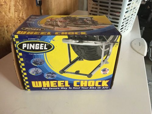 Pingel motorcycle removable wheel chock 5 1/2&#034; inside width wc550