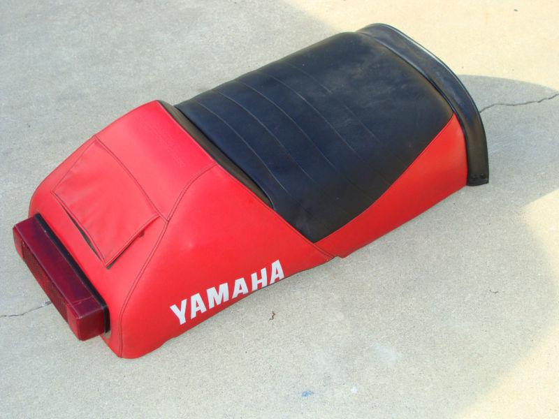 Yamaha vmax  snowmobile seat 700 600 venom sxr  sx xtc srx mountain max red srx