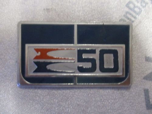 0206768 evinrude outboard 50 hp engine cover emblem badge plate 1972