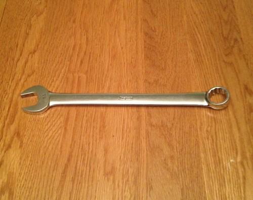 Snap on - 22mm wrench,combination,12-point ,metric, vintage logo part# oexm220