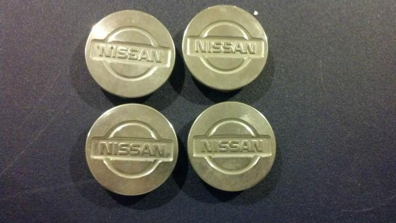 Nissan maxima sentra center hub cap caps hubcap 1995-1999 40342