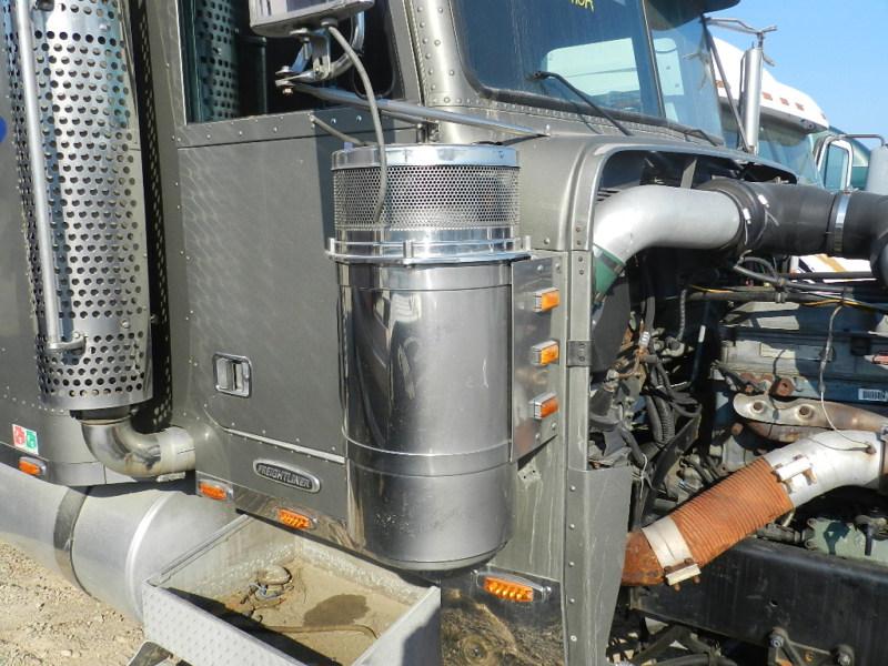 Freightliner classic stainless air cleaner