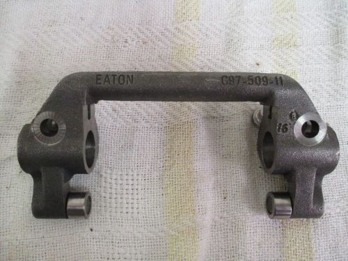 Eaton/fuller  clutch  fork  assembly, new for h.d. trucks