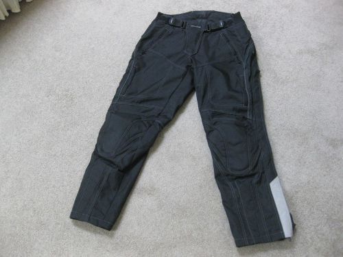 Fieldsheer motorcycle pants size measures 32x32 with out stretching