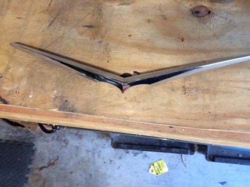 Chevy 1957 bel air 1958 rear dooe vee with finger notches ..orig