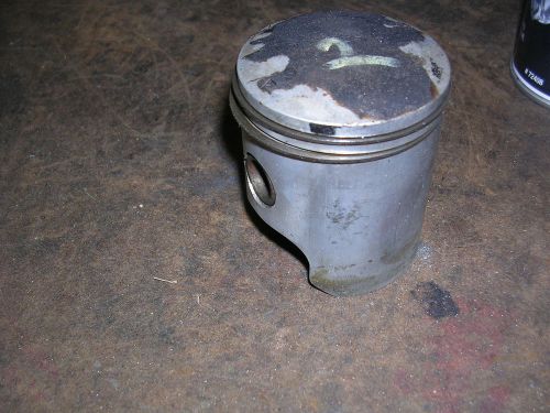 1996-1998 polaris xcr 600 piston 3085297