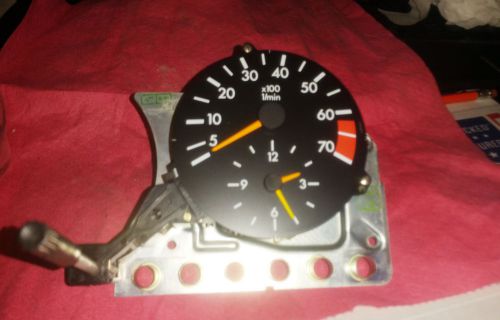 Mercedes 190 vdo tachometer/clock * free shipping *