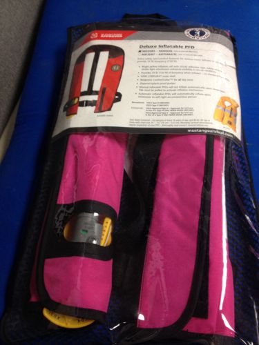 Mustang md3085 deluxe inflatable pfd  manual - pink
