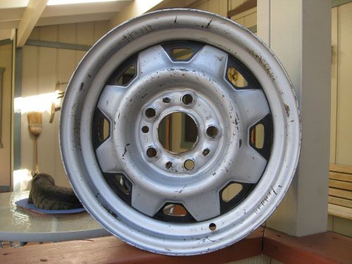 (1) 14 x 5 1/2 ford ranger/bronco ii steel wheel 5 on 4 1/2&#034; lug pattern
