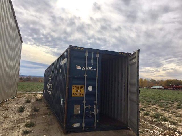 Cargo worhty storage containers