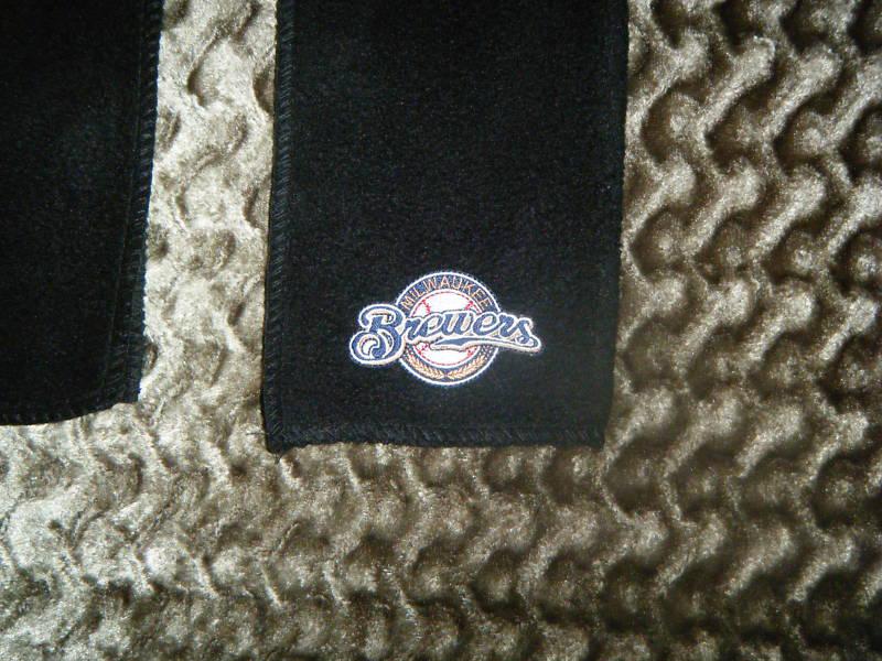 Milwaukee brewers - black fleece scarves scarfs scarf  9" x 60" mlb baseball