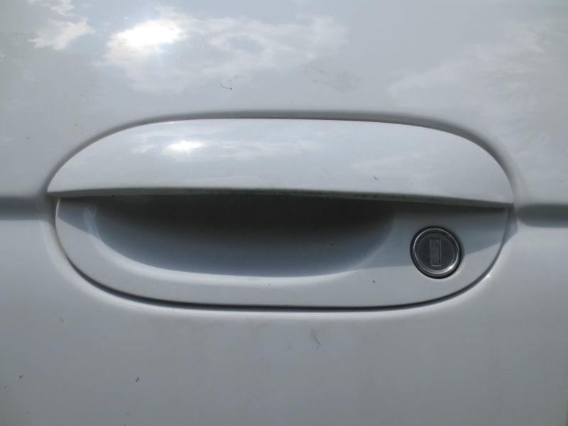 Bmw outer door handle opener left front driver e39 525i 528i 530i 540i m5 oem
