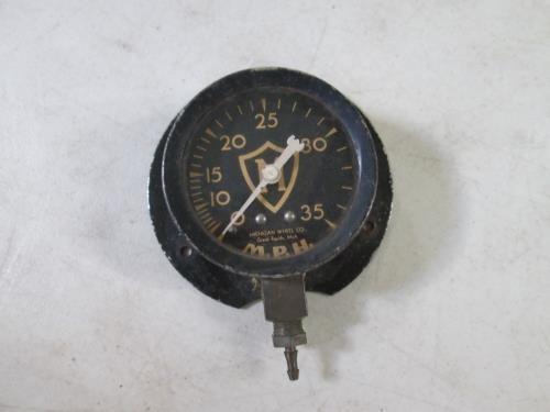 Antique marine boat speedometer - michigan wheel company