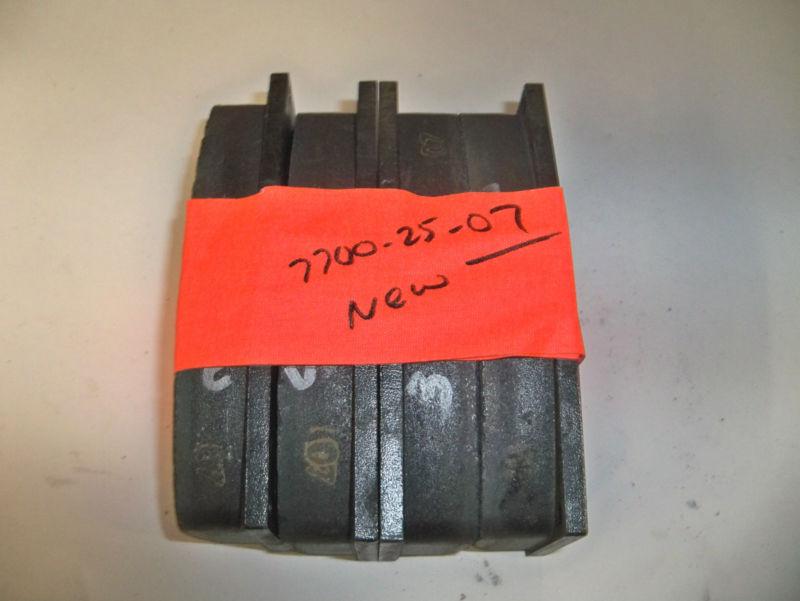 New alcon or brembo front brake pads 7700-07-25 nascar arca 