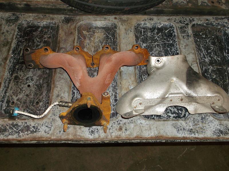 2000 - 2006 chevy oldsmobile saturn pontiac 2.2l exhaust manifold, cover, & o2 