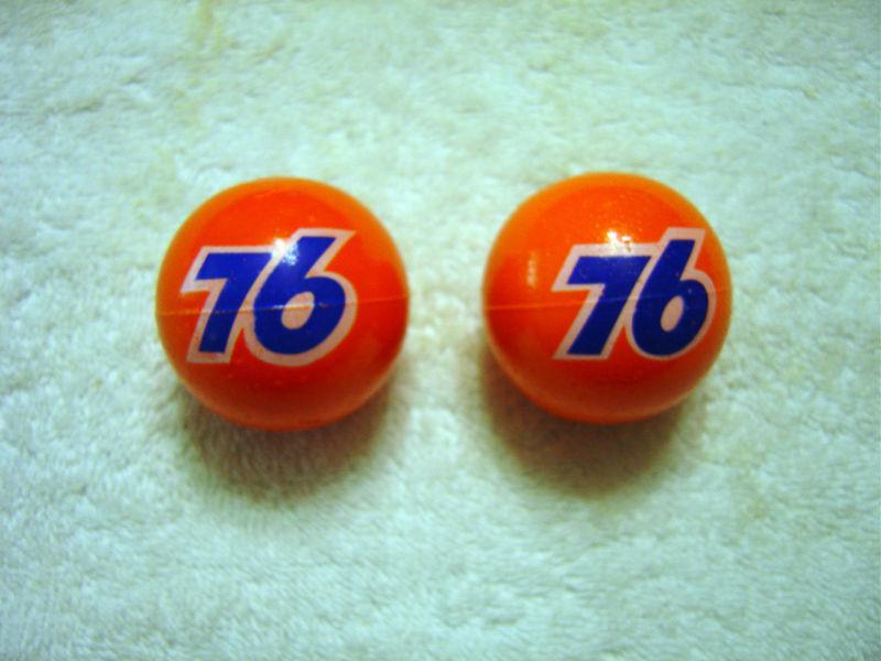 Pair of two nos vintage union 76 antenna balls never mounted free shipping n/r
