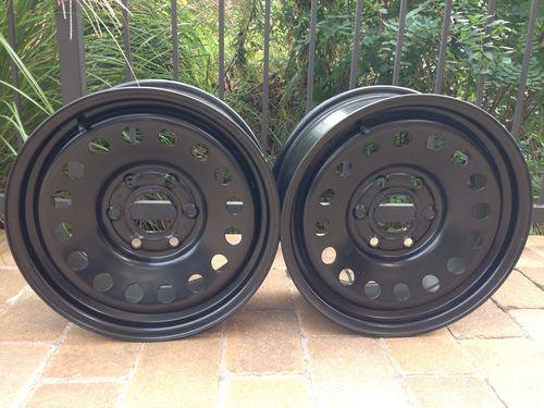 18.5 in x 8.5 gm/chevy tahoe rims with sensors  brand new from dealership