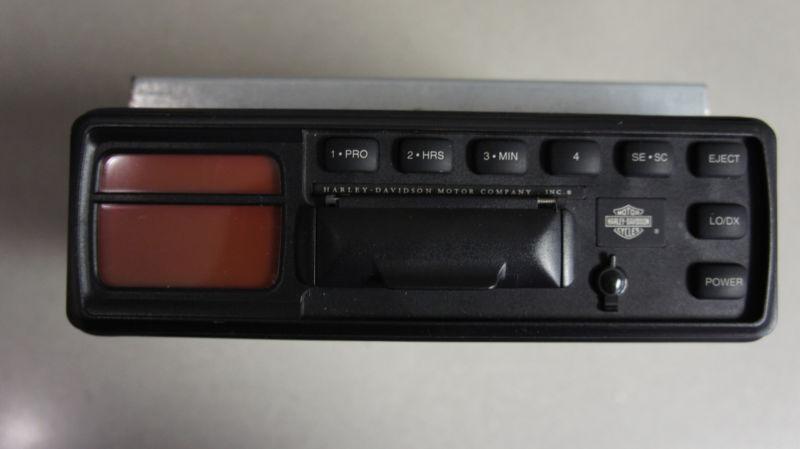Used harley davidson radio stock cassette am/fm mpx/wx 40 channel cb 76146-98