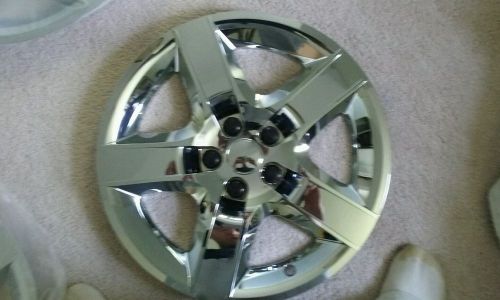 17&#034; chrome hubcaps