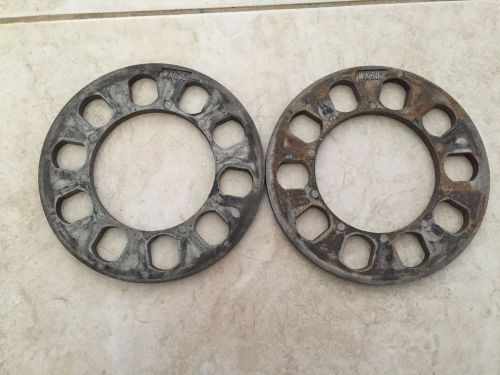 2 piece 3/8&#034; wheel spacer 5x114.3 (used)