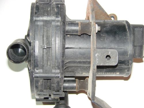 Air injection pump smog bmw x5  740i zb1437910  72185239