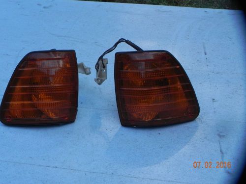 Oem r &amp; l front turn signals 83 mercedes 300 (used)