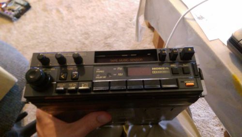1984 1985 vintage honda prelude cq-lh231a car stereo matsushita radio tape deck