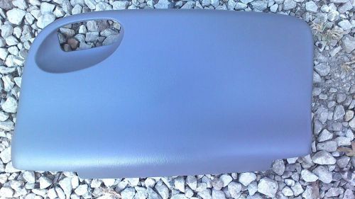 Oem 97-02 ford f150 expedition glove box cover lighter gray interior very nice