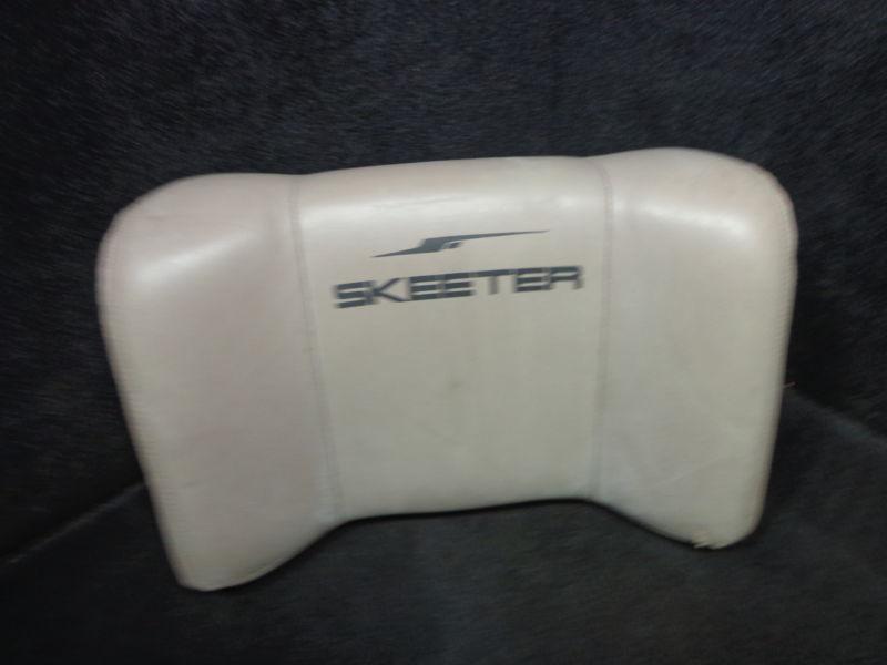 #dr164 skeeter bass boat step seat back brown - includes 1 step seat cushion 