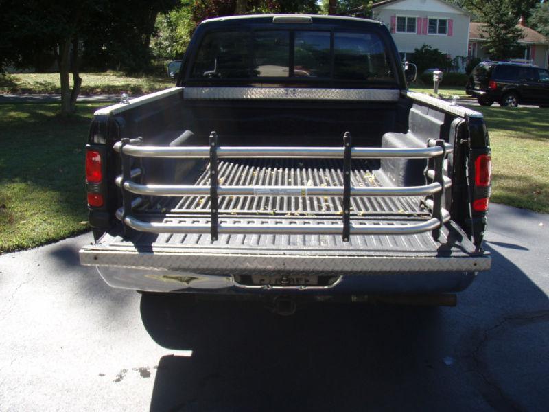 Bed extender for full-size pick up truck