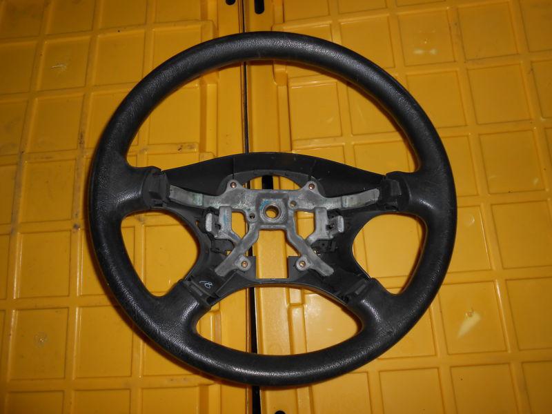 97 02 mitsubishi mirage steering wheel rubber  black a38 i