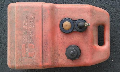 Tempo 6 gallon fuel tank - used - local pickup only (bucks county, pa) 