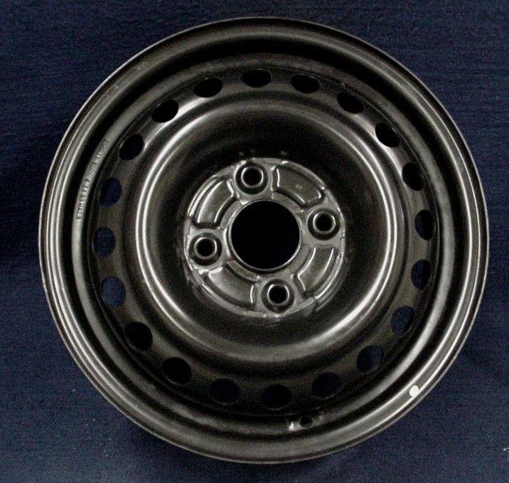 Honda accord 98-02 15" black steel wheel - 1 -oem