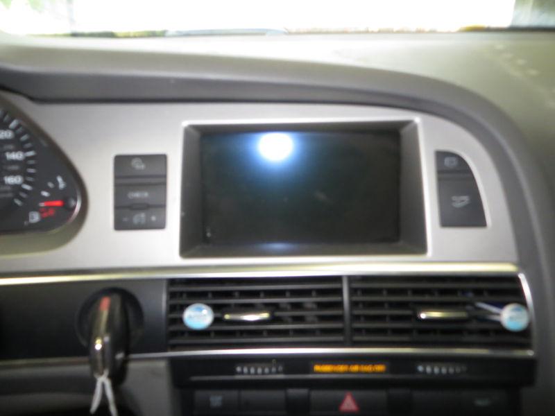 Information/gps screen for a 2007 audi a6