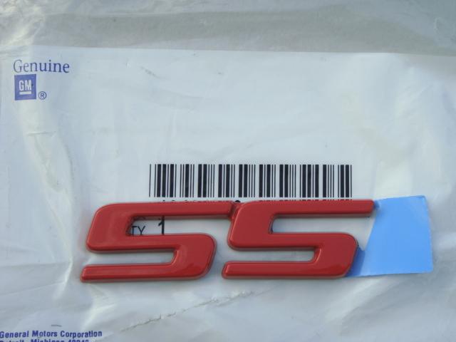 Chevrolet chevy monte carlo ss emblem 1983 - 1993 right & left side oem new