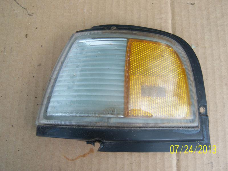1993 olds cutlass ciera left side corner marker light