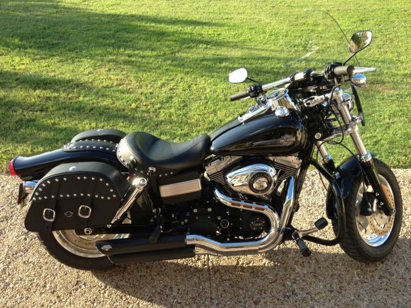 Harley dyna fat bob black leather studded viking saddlebags