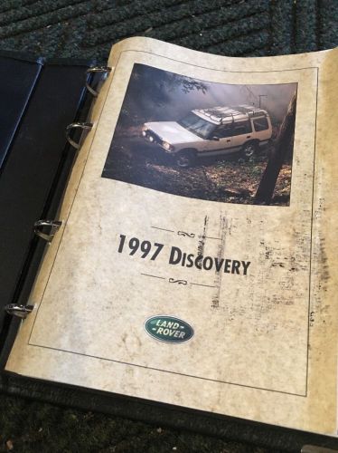Land rover discovery series 1 i owners manual book w/  green snap case