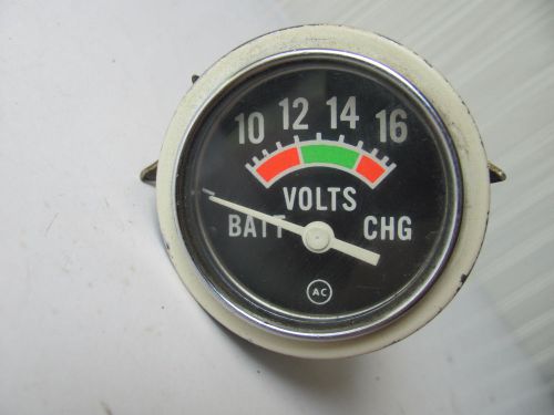 Ac volt battery chg gauge spark plug division 6473717 vintage