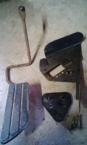 Gas pedal assembly 76-80 gmc chevy pickup
