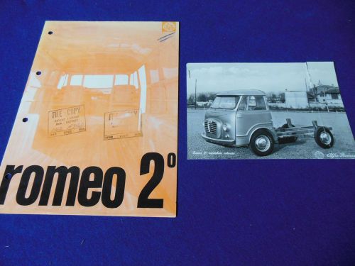 Original 1959-60 alfa romeo 2 degrees brochure and press photo italian text