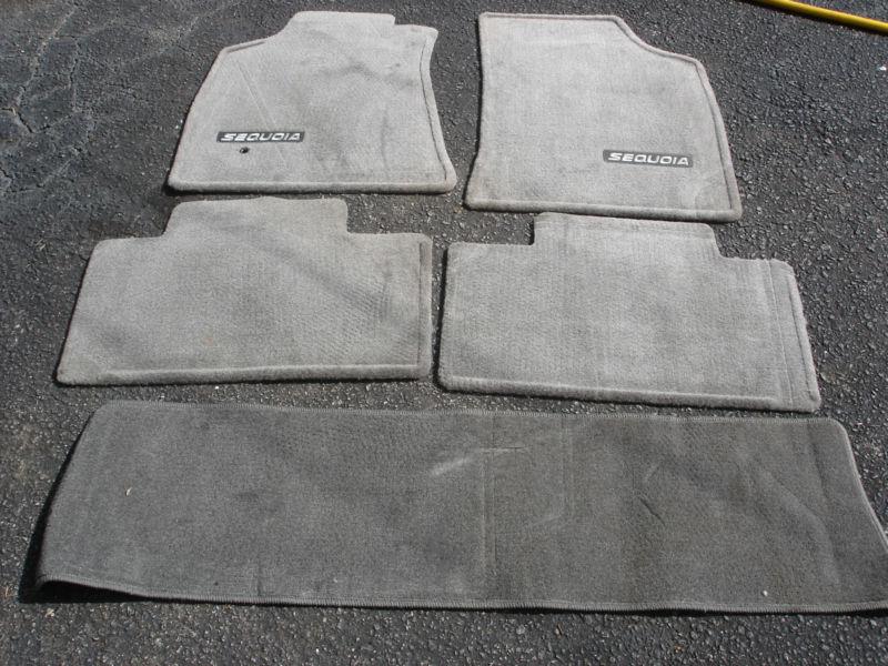 Factory 2003 toyota sequoia gray floor mats 5 piece set
