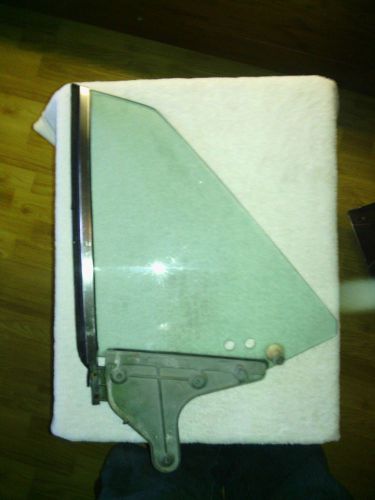 Mopar 1970-1974 Convertible? Plymouth/Dodge  Rear Driver Side Window Glass, US $80.00, image 1