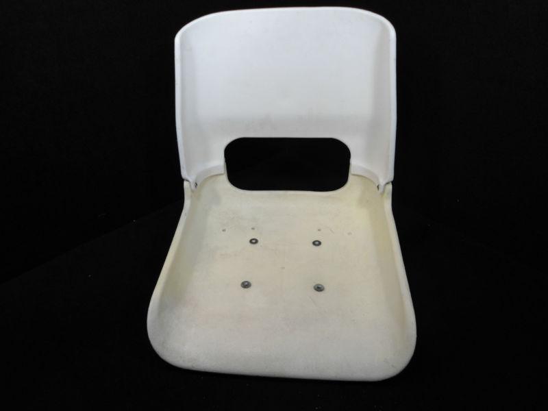 White folding plastic boat seat without cushions stock #ks-51