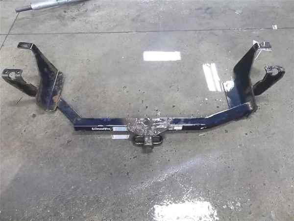 Draw tite class 1 trailer hitch for 05 06 07 caravan town & country lkq