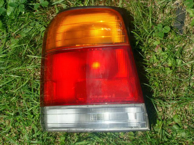 1998 99 00 forester tail light assembly complete lh 