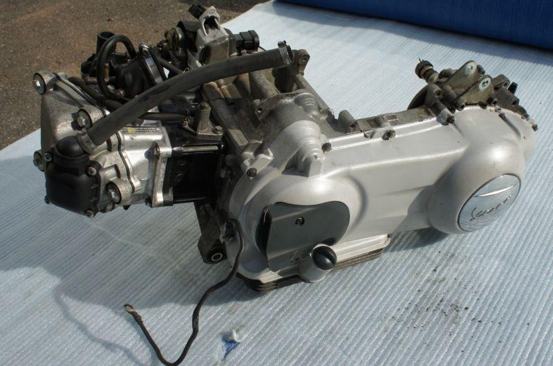 06 07 08 vespa granturismo 200l engine complete motor with drive head cylinder 
