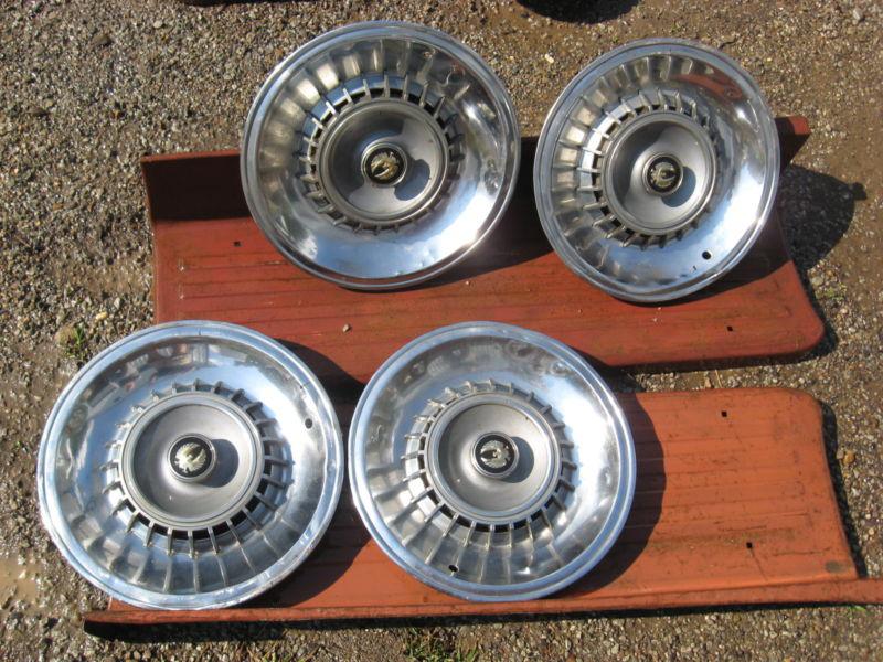 Set of four 1967 ? chrysler imperial hubcaps rim wheel covers hub caps oem used